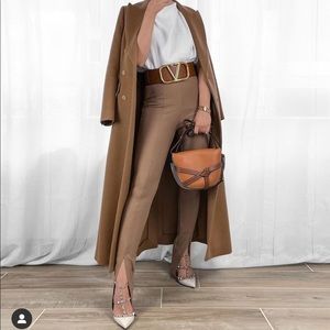 Flash sale 🔥Zara slit front leggings bloggers favorite